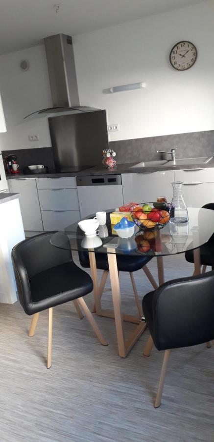 Appart Plein Centre, Balcon - 4 Personnes Sedan Luaran gambar